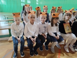 Pasowanie na czytelnika - klasa 1a